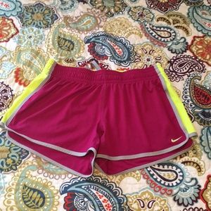 🌿2 for $10 Nike : Dry-fit work out shorts